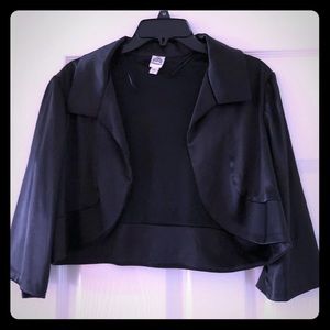 🆕 Sangria 3/4 Sleeve Satin Bolero